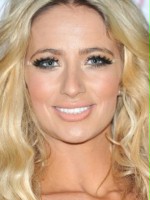 Chantelle Houghton 