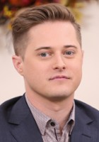 Lucas Grabeel / Generał Samuel \"Sam\" Lane