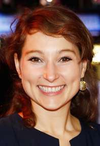 Janina Elkin 