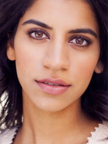 Nikita Tewani / Jen Mercer