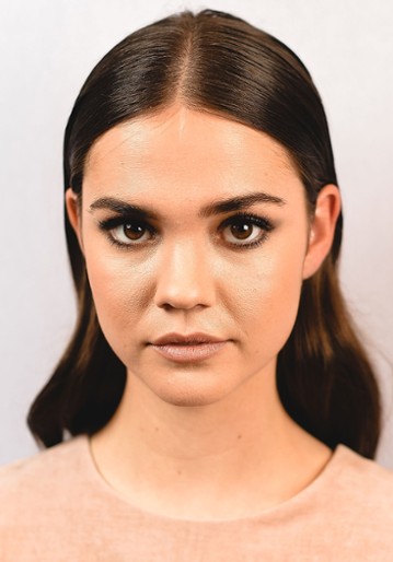 Maia Mitchell / Lady Belle Fox