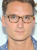 Oliver Proudlock 