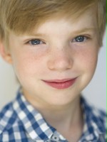 Logan Creran / Dr Harding w wieku 10 lat