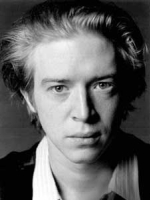 Oliver Simon