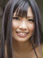 Asuka Kuramochi 