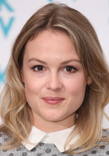 Kimberley Nixon / Egg