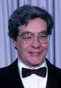 Kurt Luedtke 