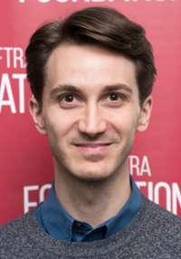 Daniel Pearle 