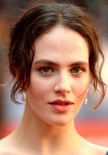 Jessica Brown Findlay / Lenore
