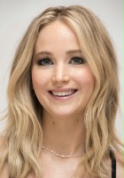 Jennifer Lawrence / Rosalyn Rosenfeld