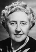 Agatha Christie / 