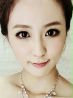 Amanda Chou / Xiao-jing Fan