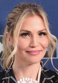Willa Ford 