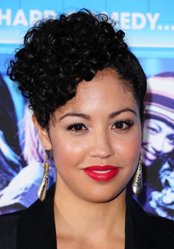 Riann Steele / Cleo