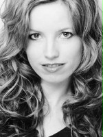 Jamie Lou Moniz / Yin Yin