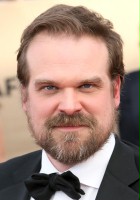 David Harbour / Jake