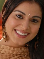 Shraddha Arya / Anjali