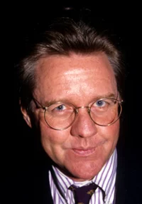Robert Ginty 
