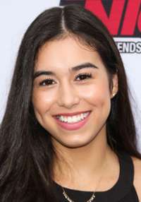 Jade Bender 