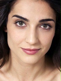 N&uuml;ll Garc&iacute;a / Luisa