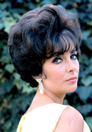 Elizabeth Taylor / Maggie Simpson