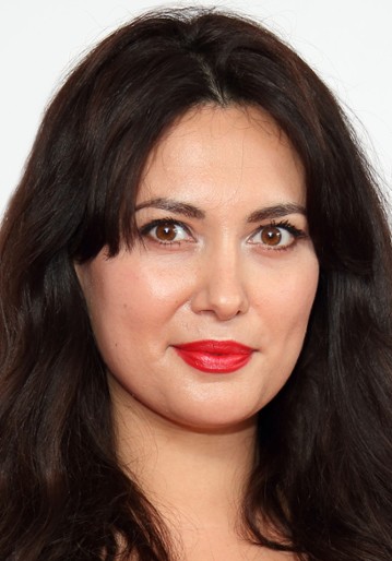 Yasmine Akram / Nora Garvey