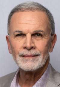 Tony Plana 