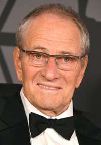 Owen Roizman 