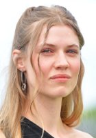 Tessa Hoder