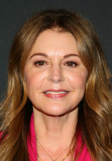 Jane Leeves / Dr Kitt Voss 
