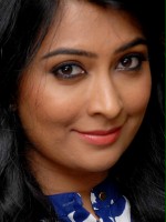 Radhika Pandit / Usha / Nisha