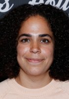 Kimia Behpoornia / Isabella