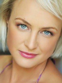 Britta Brandt / Ingunn