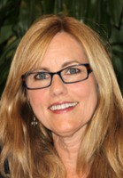 Leslie Pope 
