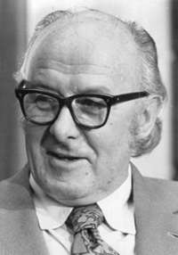 Geoffrey Unsworth 
