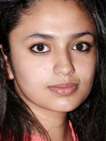 Malavika Nair / Vinni