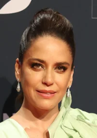 Ana Claudia Talanc&oacute;n 