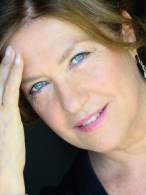 Elisabetta De Palo / Dorosła Elena