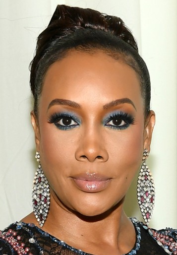 Vivica A. Fox / Loretta Black