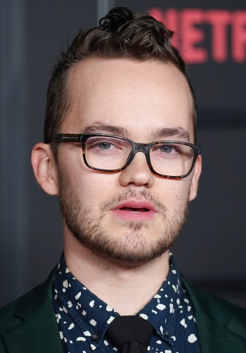 Thomas Mitchell Barnet / Sam Lesser
