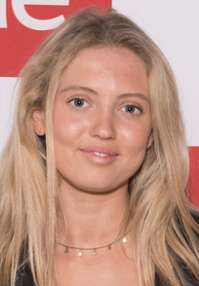 Amelia Clarkson 