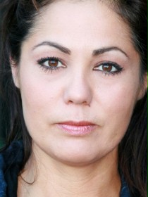 Dahlia Pessemiers / Lina Crevits