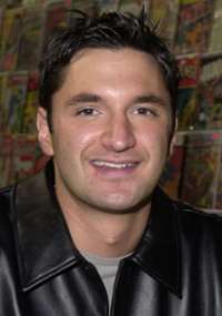 Andy Hallett 