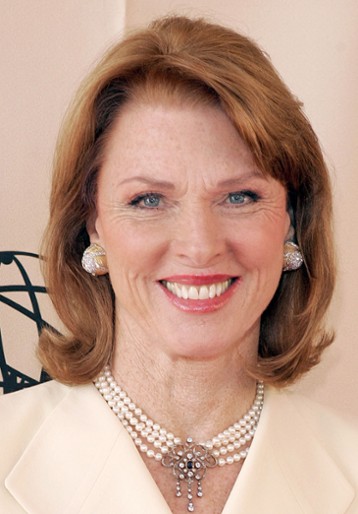 Mariette Hartley / Patricia Clark