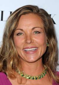 Theresa Russell I