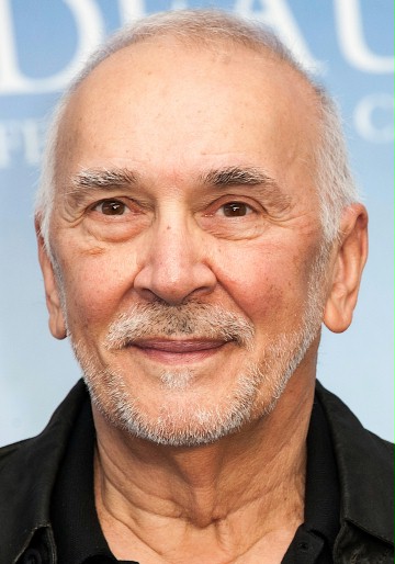 Frank Langella / Sebastian