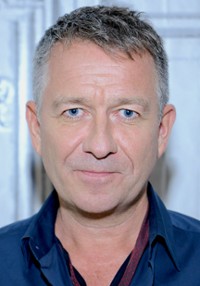 Sean Pertwee