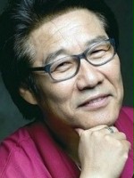 Tae-won Kwon / Co. pres. Kwon
