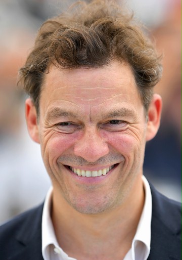 Dominic West / Książę Karol