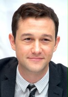 Joseph Gordon-Levitt / Tom Hansen